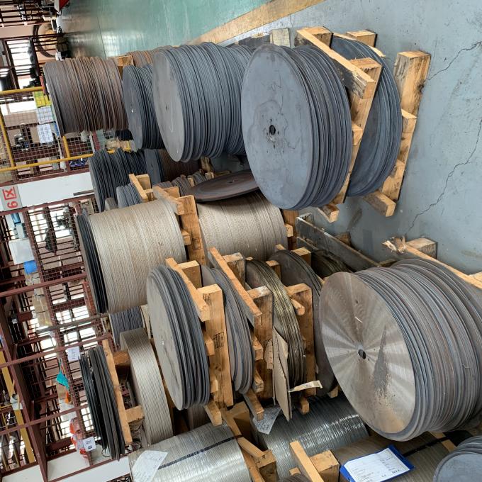 M&aacute;quina de impress&atilde;o de travas de roda sincronizada Faca de dente Faca de dente para cart&atilde;o Acess&oacute;rios de m&aacute;quinas 2